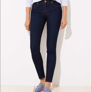 LOFT Curvy Skinny Jeans